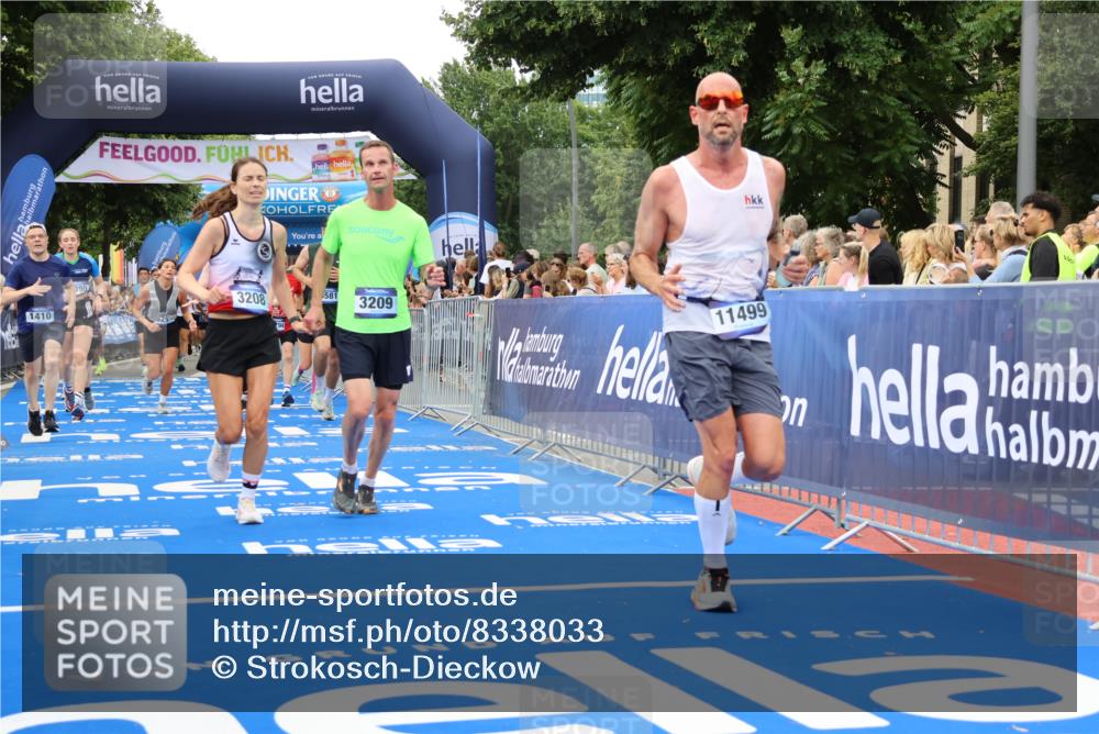 29.06.2025 - hella hamburg halbmarathon Strokosch-Dieckow http://msf.ph/oto/8338033 29.06.2025 10:54:04 Ziel 1151, 1410, 1815, 2432, 3096, 3208, 3209, 3898, 5638, 6294, 6356, 6374, 6443, 6581, 8390, 8394, 9032, 9791, 11499, 11789, 12213, 12379, 13397, 13794, 13869, 15524, 16780, 16871, 17348, 18308 meine-sportfotos.de