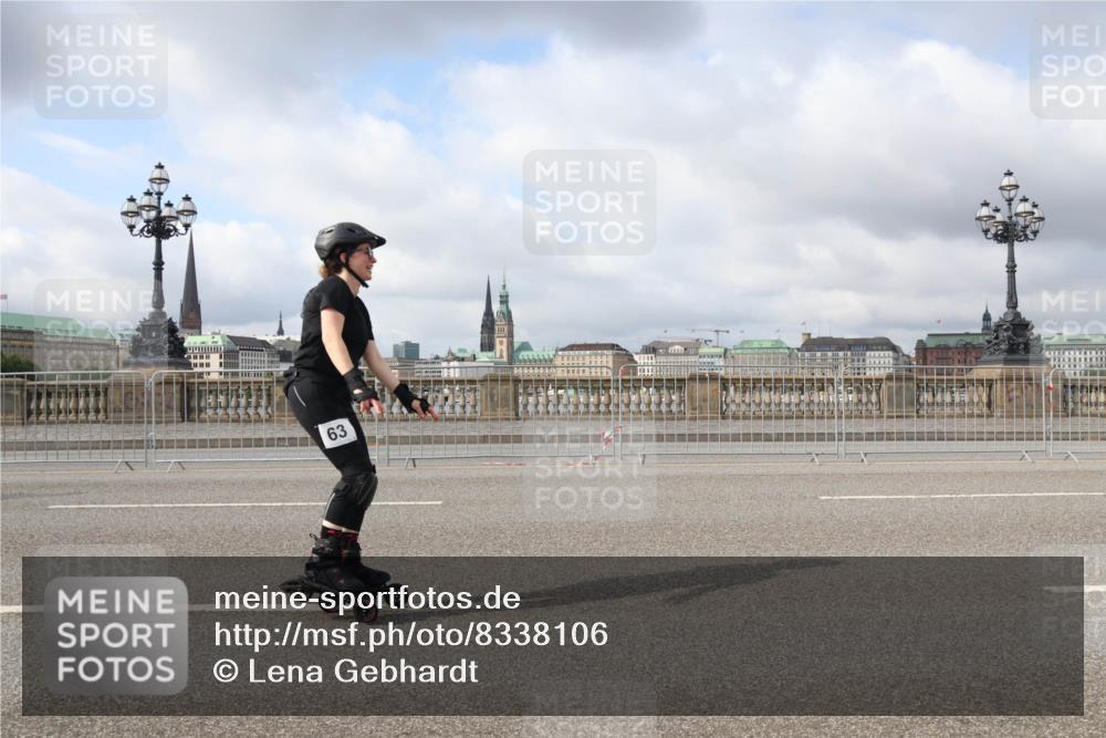 29.06.2025 - hella hamburg halbmarathon Lena Gebhardt http://msf.ph/oto/8338106 29.06.2025 09:09:05 Lombardsbrücke 63 meine-sportfotos.de