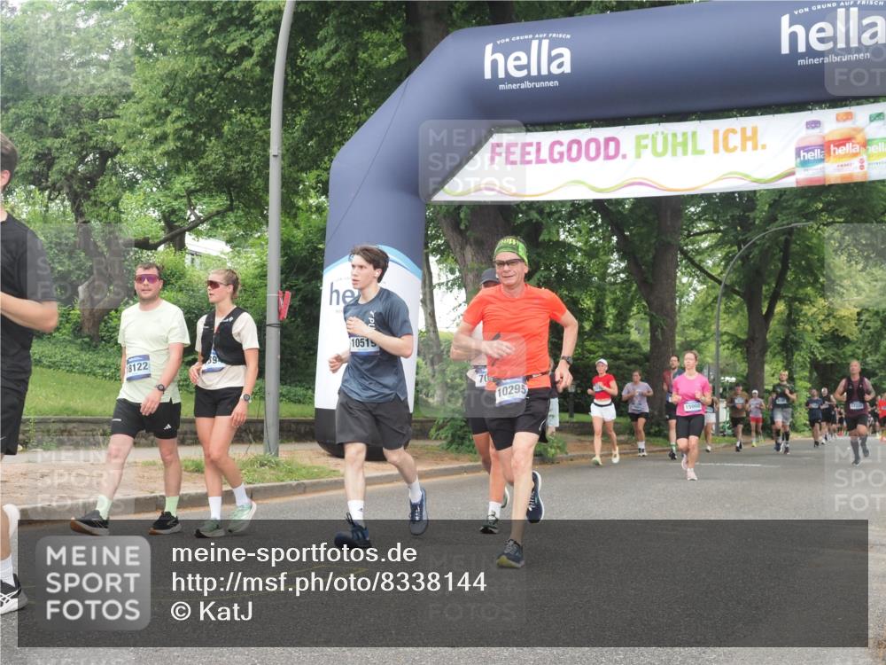 29.06.2025 - hella hamburg halbmarathon KatJ http://msf.ph/oto/8338144 29.06.2025 10:48:04 Zwischen KM18-KM19 3400, 6708, 7049 meine-sportfotos.de