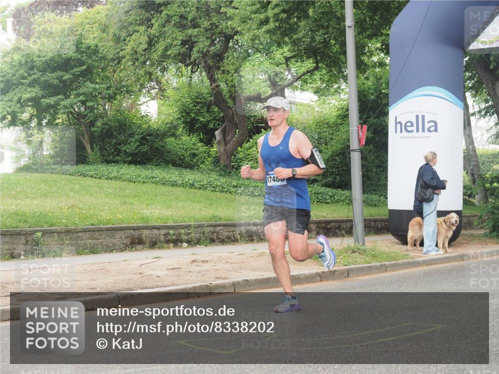 29.06.2025 - hella hamburg halbmarathon KatJ http://msf.ph/oto/8338202 29.06.2025 10:18:35 Zwischen KM18-KM19 2075 meine-sportfotos.de