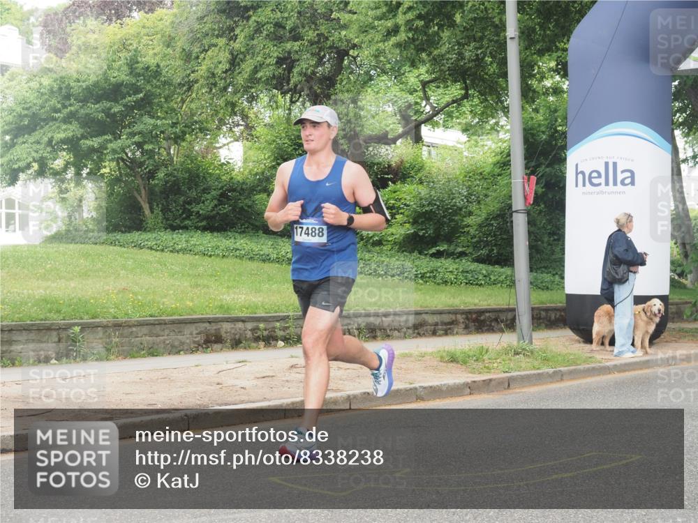 29.06.2025 - hella hamburg halbmarathon KatJ http://msf.ph/oto/8338238 29.06.2025 10:18:36 Zwischen KM18-KM19 2075, 8473 meine-sportfotos.de