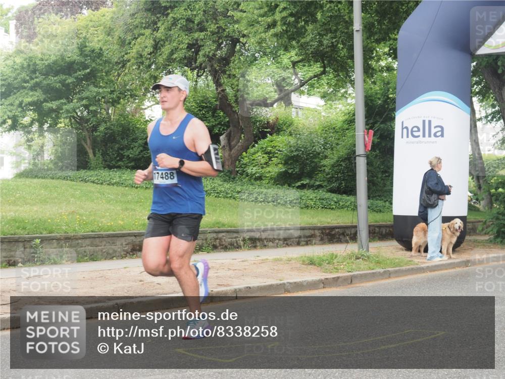 29.06.2025 - hella hamburg halbmarathon KatJ http://msf.ph/oto/8338258 29.06.2025 10:18:36 Zwischen KM18-KM19 2075, 8473 meine-sportfotos.de