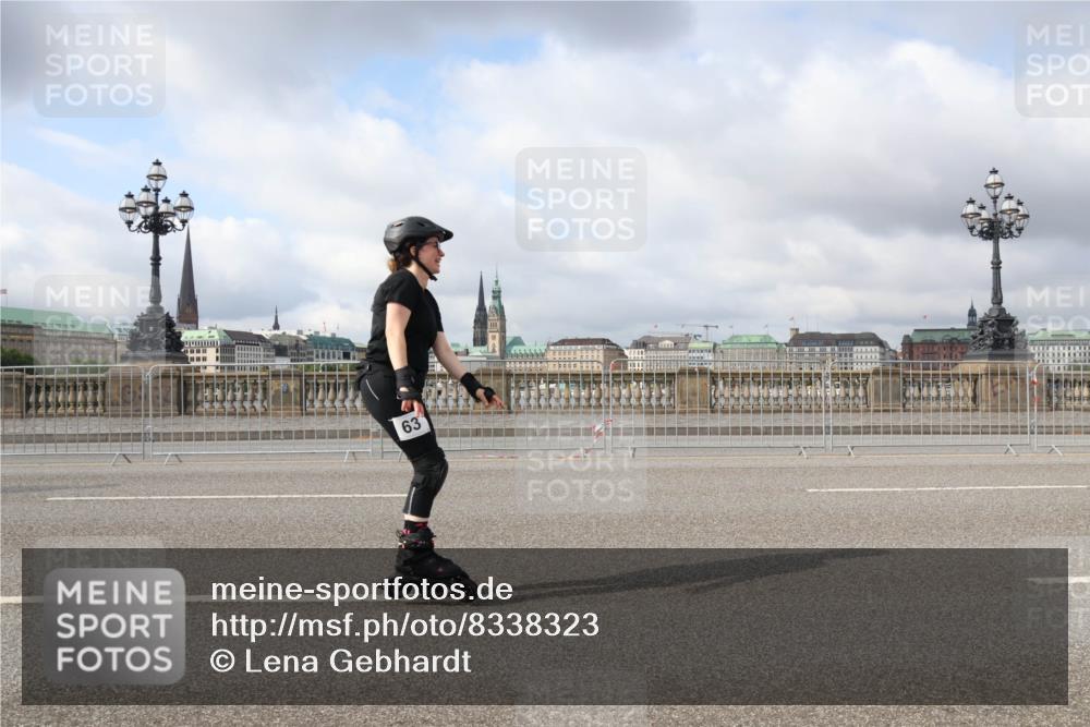 29.06.2025 - hella hamburg halbmarathon Lena Gebhardt http://msf.ph/oto/8338323 29.06.2025 09:09:05 Lombardsbrücke 63 meine-sportfotos.de