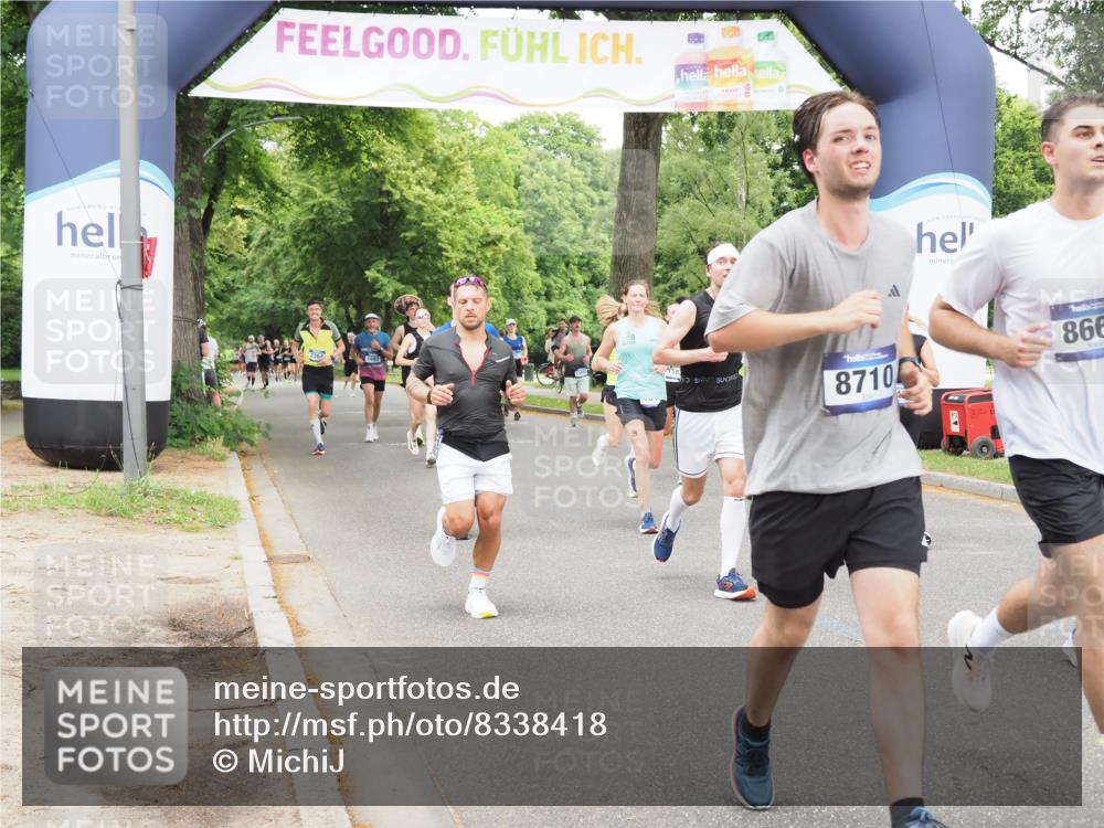 29.06.2025 - hella hamburg halbmarathon MichiJ http://msf.ph/oto/8338418 29.06.2025 10:39:30 Zwischen KM18-KM19 2396, 3426, 4558, 4635, 4814, 4839, 5032, 5116, 5607, 6562, 7724, 8661, 8710, 8720, 9082, 10529, 10811, 14300, 15831, 18820, 19208 meine-sportfotos.de