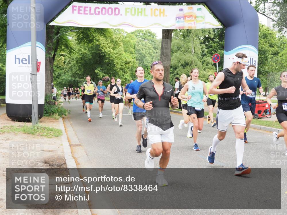 29.06.2025 - hella hamburg halbmarathon MichiJ http://msf.ph/oto/8338464 29.06.2025 10:39:31 Zwischen KM18-KM19 2364, 2396, 3426, 4558, 4814, 4839, 5032, 5116, 5482, 5607, 6562, 6657, 7724, 7732, 8661, 8710, 8720, 10529, 10811, 13792, 14300, 15831, 18249, 18820, 19208 meine-sportfotos.de