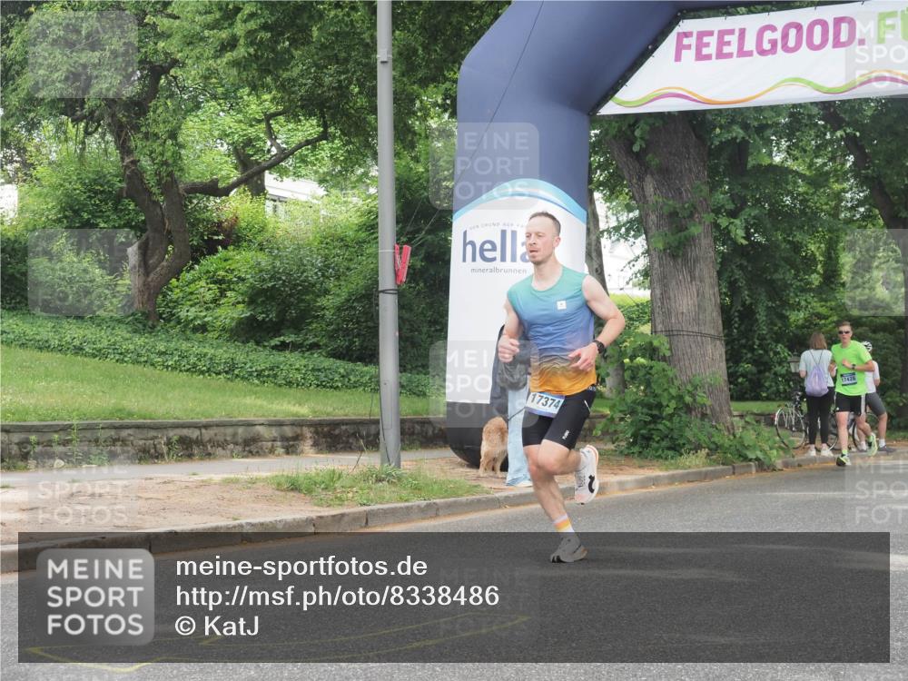 29.06.2025 - hella hamburg halbmarathon KatJ http://msf.ph/oto/8338486 29.06.2025 10:18:39 Zwischen KM18-KM19 8473 meine-sportfotos.de