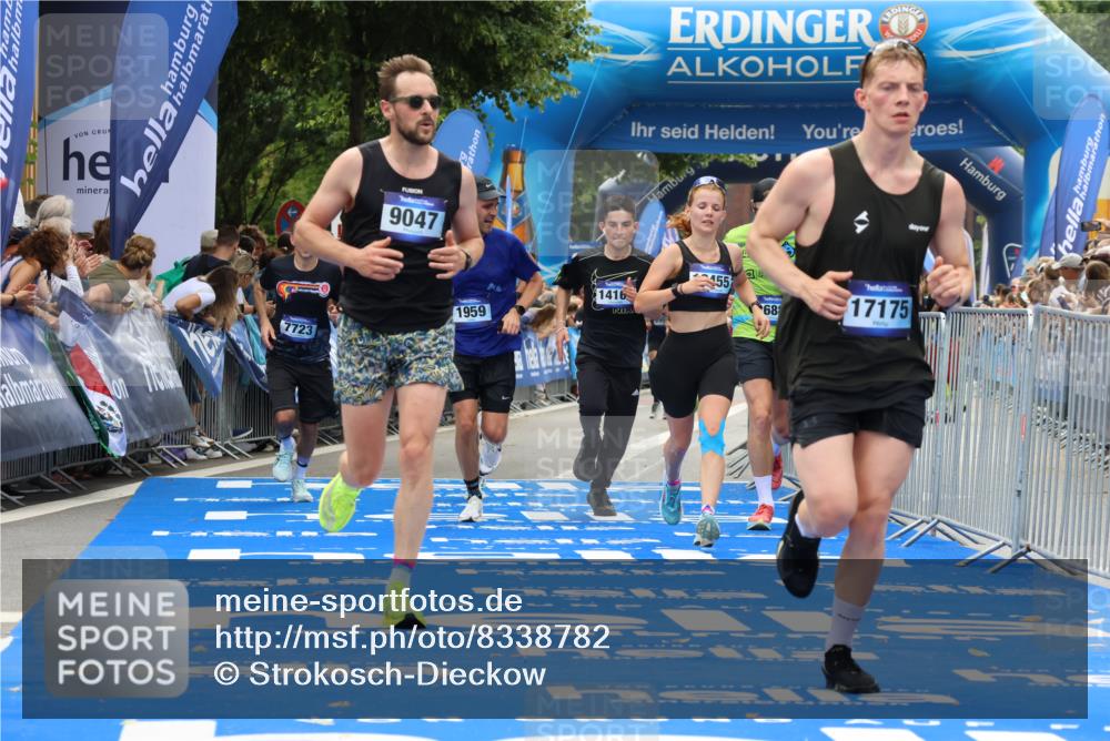 29.06.2025 - hella hamburg halbmarathon Strokosch-Dieckow http://msf.ph/oto/8338782 29.06.2025 10:33:12 Ziel 1910, 1959, 4679, 6473, 7723, 9047, 14167, 14276, 16881, 17175, 17802, 18455 meine-sportfotos.de