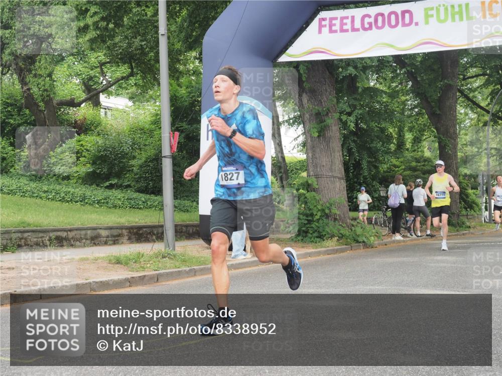 29.06.2025 - hella hamburg halbmarathon KatJ http://msf.ph/oto/8338952 29.06.2025 10:18:45 Zwischen KM18-KM19 1827, 7389 meine-sportfotos.de