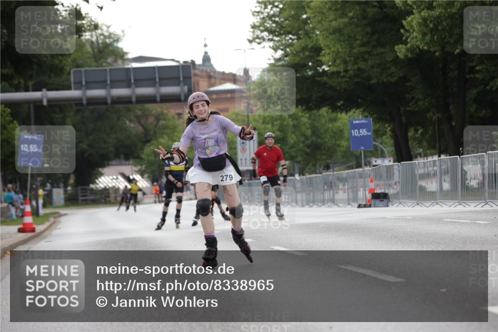29.06.2025 - hella hamburg halbmarathon Jannik Wohlers http://msf.ph/oto/8338965 29.06.2025 09:02:01 Lombardsbrücke  meine-sportfotos.de