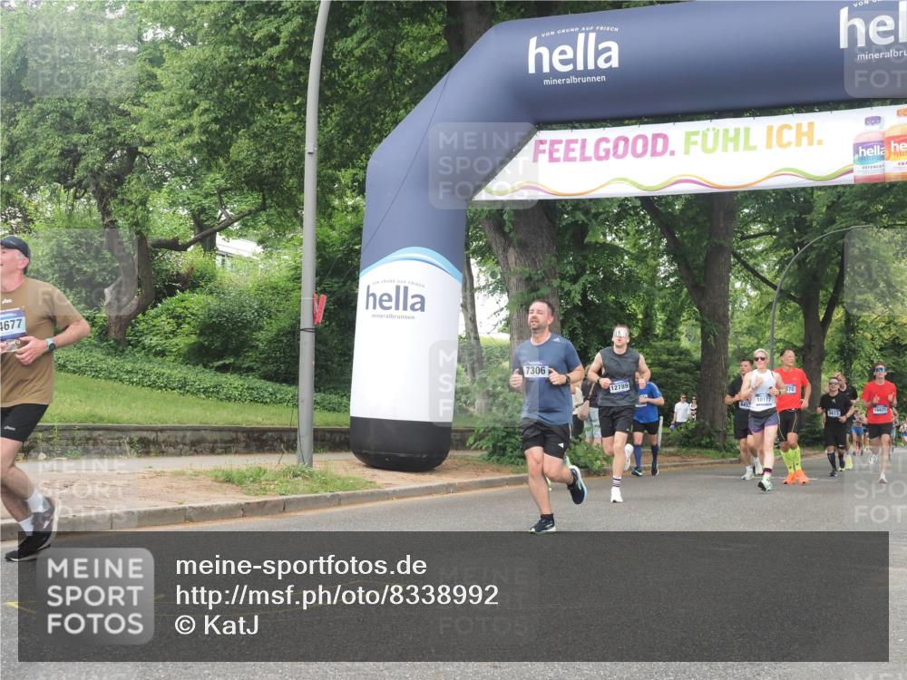 29.06.2025 - hella hamburg halbmarathon KatJ http://msf.ph/oto/8338992 29.06.2025 10:48:14 Zwischen KM18-KM19 1264, 2911, 7306, 8590, 8721 meine-sportfotos.de