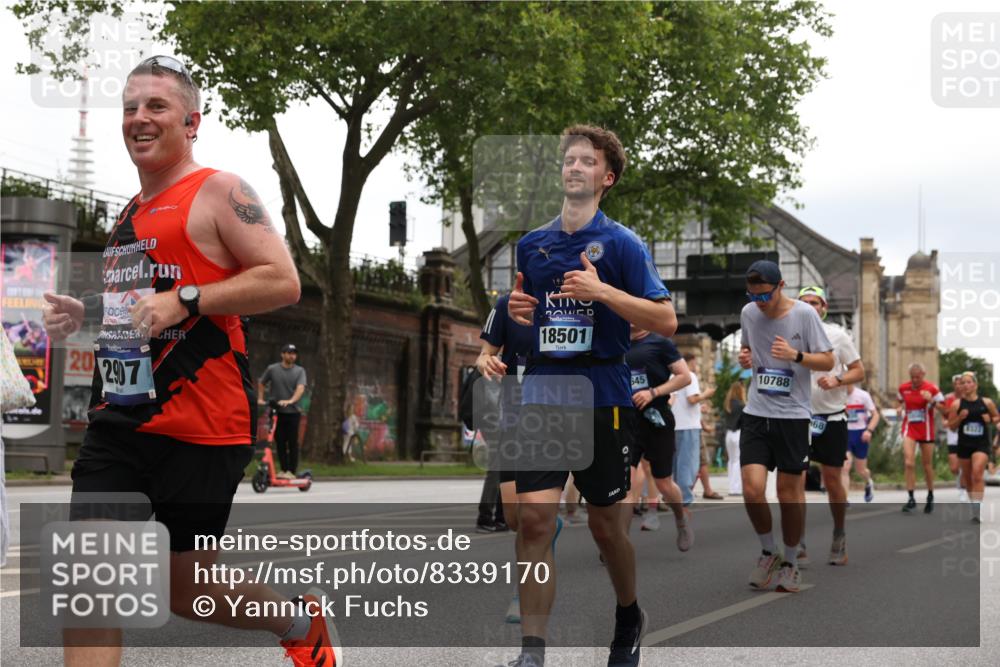 29.06.2025 - hella hamburg halbmarathon Yannick Fuchs http://msf.ph/oto/8339170 29.06.2025 10:52:04 20KM 1595, 1611, 2025, 2488, 2656, 2840, 2907, 3093, 3251, 3859, 4319, 4426, 4467, 4502, 4632, 4708, 4833, 5277, 5341, 5926, 6104, 6138, 6147, 6592, 6595, 7082, 7138, 7189, 8322, 8585, 9230, 9316, 9485, 10788, 11645, 12378, 12585, 12879, 13465, 13816, 13880, 14266, 14571, 15217, 15434, 15527, 16531, 17405, 17415, 17827, 18068, 18180, 18492, 18501, 18587, 18762, 18891 meine-sportfotos.de