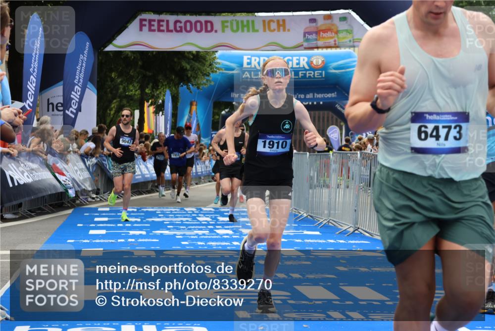 29.06.2025 - hella hamburg halbmarathon Strokosch-Dieckow http://msf.ph/oto/8339270 29.06.2025 10:33:09 Ziel 1910, 6473, 7723, 9047, 14167, 14276, 17175, 17802, 18455 meine-sportfotos.de