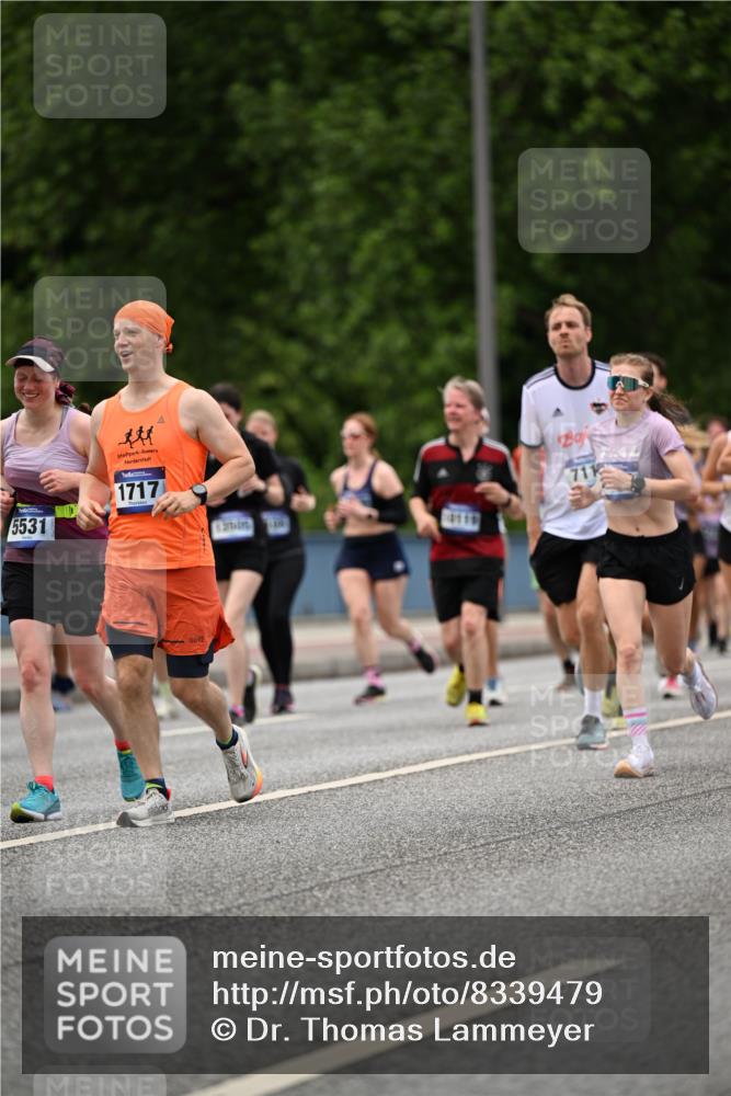 29.06.2025 - hella hamburg halbmarathon Dr. Thomas Lammeyer http://msf.ph/oto/8339479 29.06.2025 10:40:15 Kennedybrücke 1036, 1102, 1183, 1284, 1336, 1717, 2352, 2588, 2827, 3243, 3741, 3990, 4413, 4902, 5012, 5240, 5531, 6021, 6381, 6845, 6896, 7111, 7275, 7927, 8356, 8947, 10047, 10119, 10336, 10341, 10567, 11010, 11187, 11198 meine-sportfotos.de