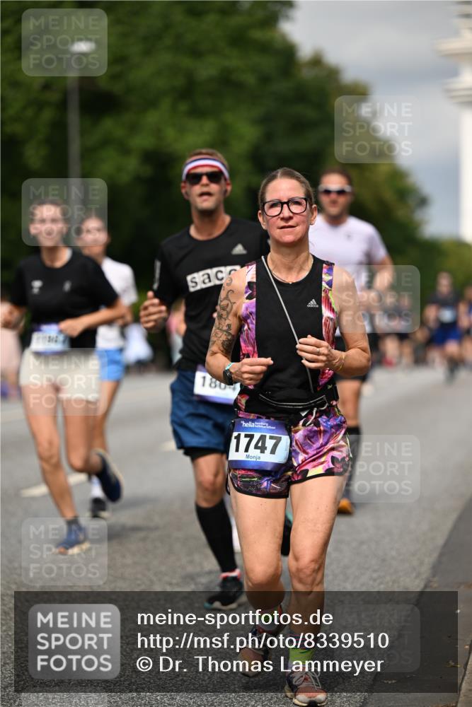 29.06.2025 - hella hamburg halbmarathon Dr. Thomas Lammeyer http://msf.ph/oto/8339510 29.06.2025 10:17:57 Kennedybrücke 1747, 2891, 4001, 4032, 4795, 4962, 5631, 5719, 6089, 7462, 7802, 7913, 8001, 8673, 9141, 9631, 9845, 9886, 10442, 10443, 11355 meine-sportfotos.de