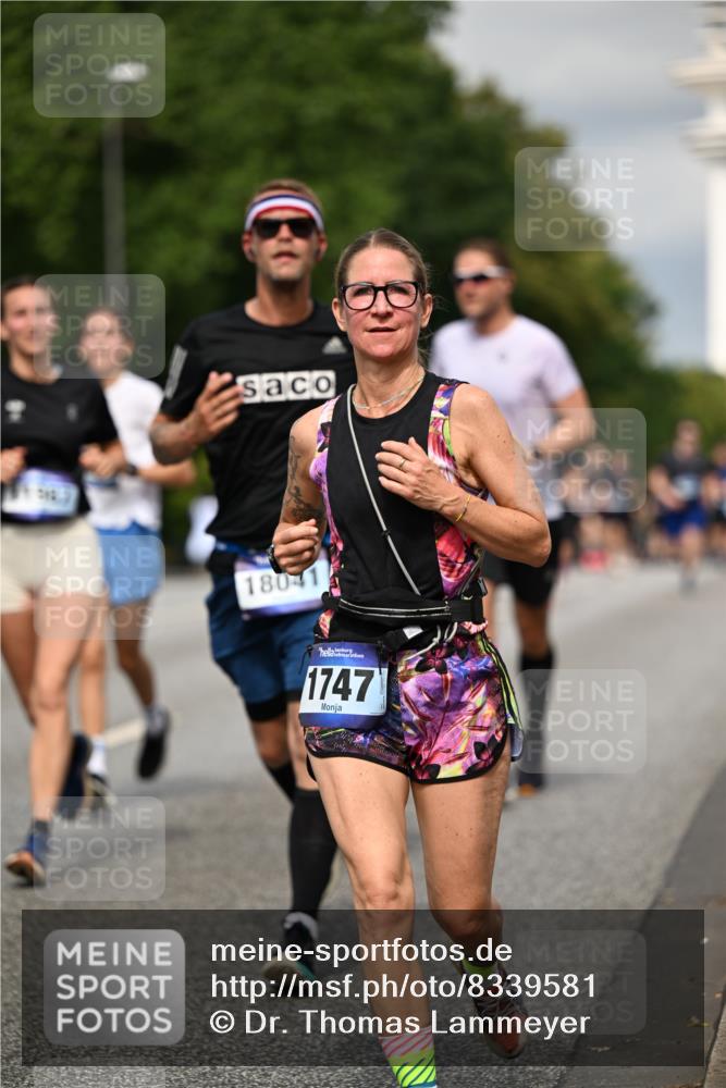 29.06.2025 - hella hamburg halbmarathon Dr. Thomas Lammeyer http://msf.ph/oto/8339581 29.06.2025 10:17:58 Kennedybrücke 1406, 1747, 2891, 4001, 4032, 4795, 4962, 5631, 5719, 6089, 7462, 7802, 7913, 8001, 8673, 9141, 9631, 9845, 9886, 10442, 10443, 11355 meine-sportfotos.de