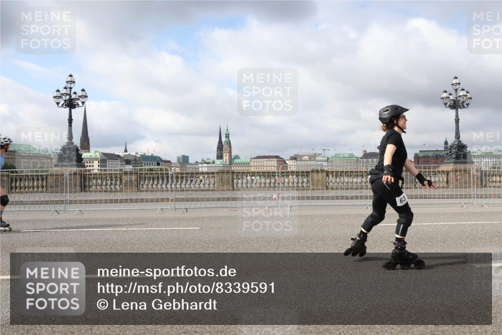 29.06.2025 - hella hamburg halbmarathon Lena Gebhardt http://msf.ph/oto/8339591 29.06.2025 09:09:05 Lombardsbrücke 63 meine-sportfotos.de