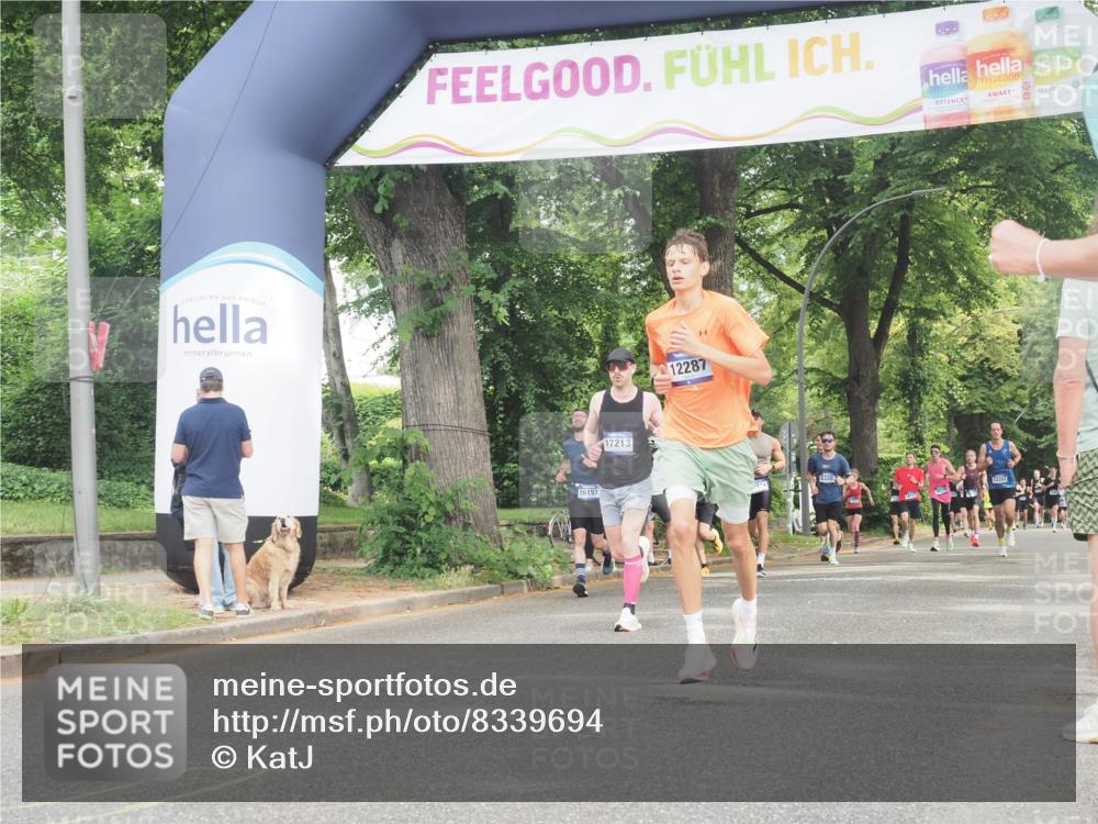 29.06.2025 - hella hamburg halbmarathon KatJ http://msf.ph/oto/8339694 29.06.2025 10:18:58 Zwischen KM18-KM19  meine-sportfotos.de