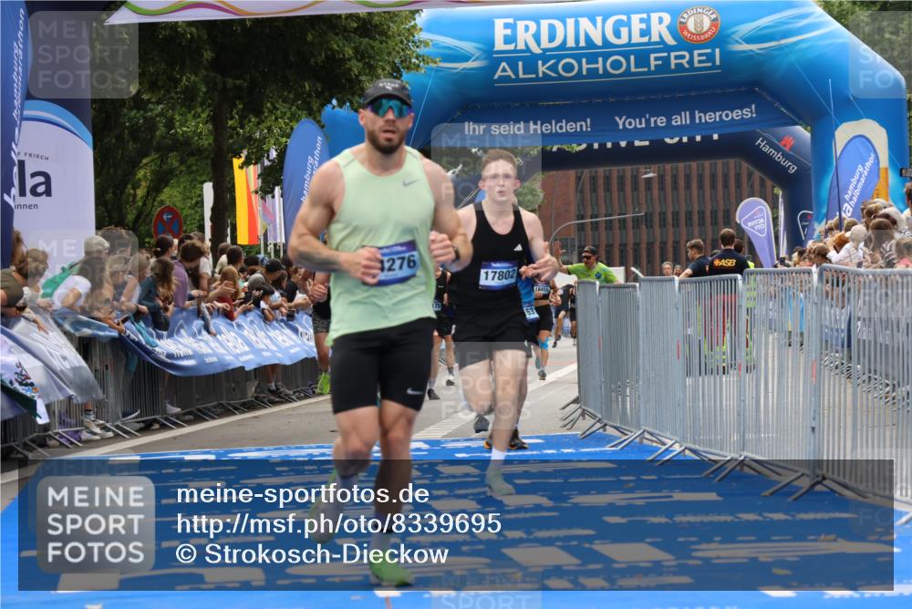 29.06.2025 - hella hamburg halbmarathon Strokosch-Dieckow http://msf.ph/oto/8339695 29.06.2025 10:33:03 Ziel 1910, 6473, 11169, 14276, 17802, 18679 meine-sportfotos.de