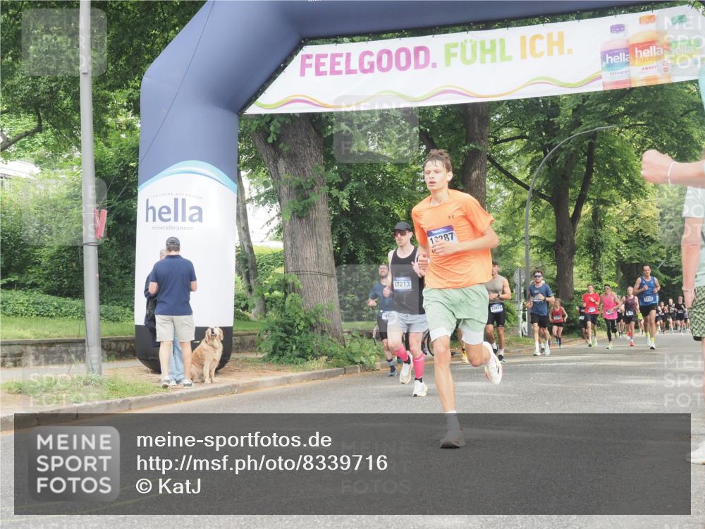 29.06.2025 - hella hamburg halbmarathon KatJ http://msf.ph/oto/8339716 29.06.2025 10:18:59 Zwischen KM18-KM19  meine-sportfotos.de