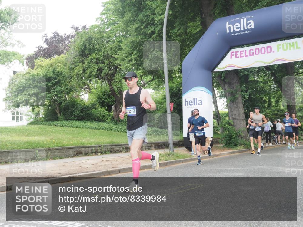 29.06.2025 - hella hamburg halbmarathon KatJ http://msf.ph/oto/8339984 29.06.2025 10:19:00 Zwischen KM18-KM19  meine-sportfotos.de