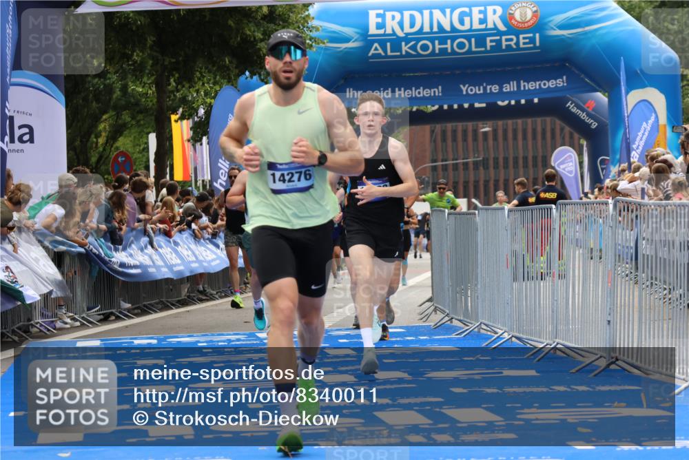 29.06.2025 - hella hamburg halbmarathon Strokosch-Dieckow http://msf.ph/oto/8340011 29.06.2025 10:33:04 Ziel 1910, 6473, 11169, 14276, 17802, 18679 meine-sportfotos.de