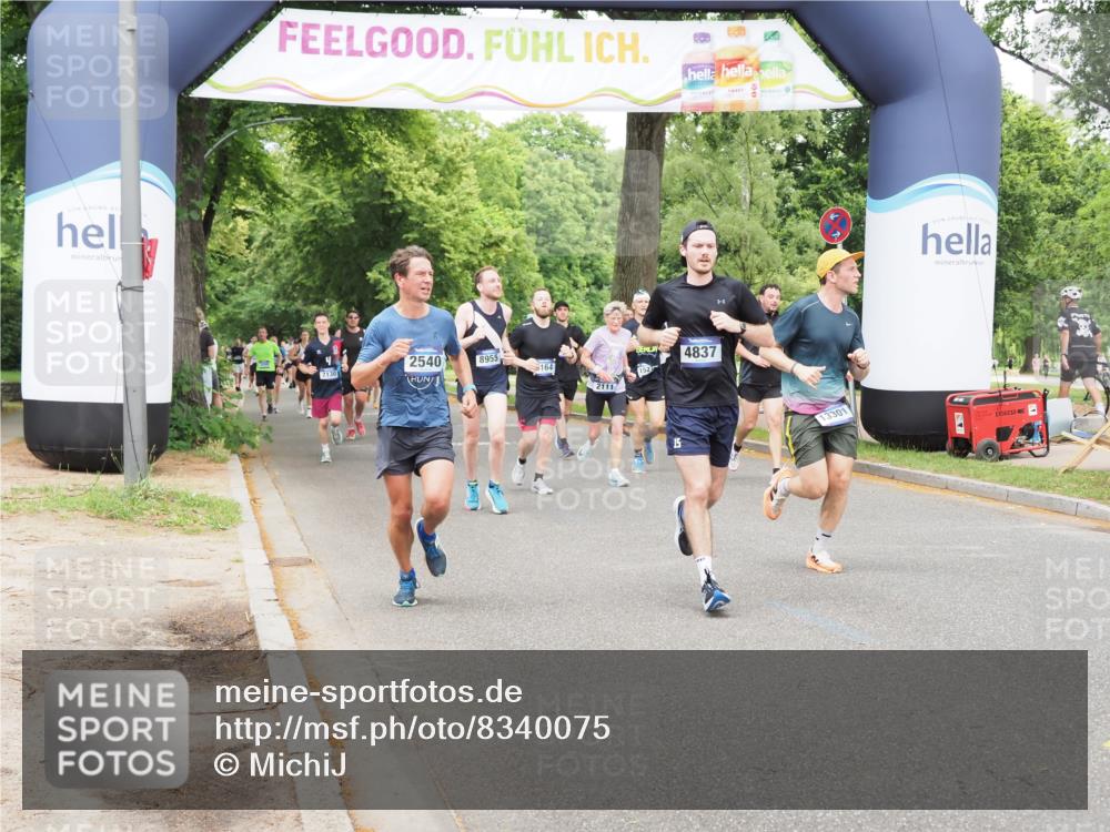 29.06.2025 - hella hamburg halbmarathon MichiJ http://msf.ph/oto/8340075 29.06.2025 10:39:53 Zwischen KM18-KM19 1257, 1657, 2111, 2540, 2595, 2814, 4837, 5020, 6164, 6198, 7475, 8955, 13301, 14198, 14286, 15427 meine-sportfotos.de