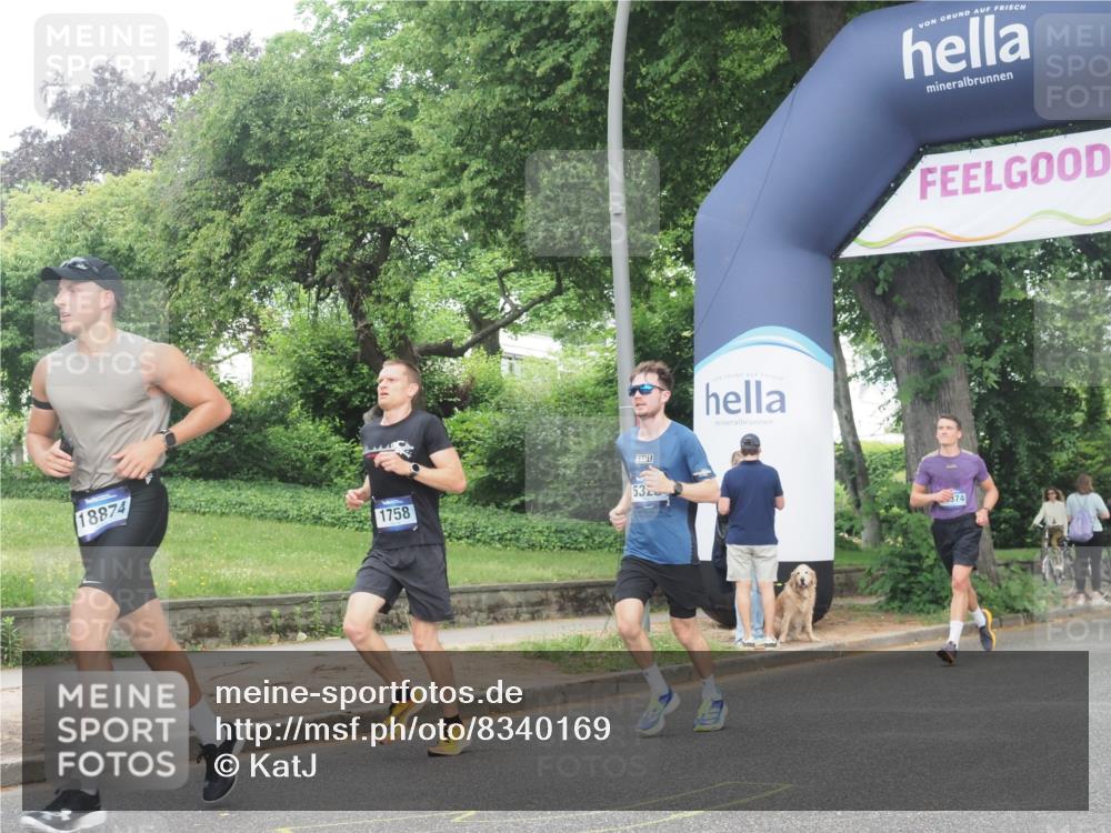 29.06.2025 - hella hamburg halbmarathon KatJ http://msf.ph/oto/8340169 29.06.2025 10:19:03 Zwischen KM18-KM19 1758, 5328 meine-sportfotos.de