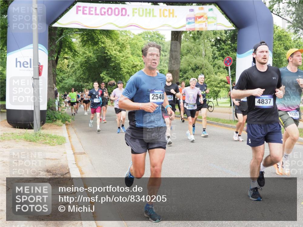 29.06.2025 - hella hamburg halbmarathon MichiJ http://msf.ph/oto/8340205 29.06.2025 10:39:54 Zwischen KM18-KM19 1257, 1657, 2111, 2540, 2595, 4837, 5020, 6164, 7130, 7475, 8447, 8955, 13047, 13301, 14198, 15275, 15427, 15506 meine-sportfotos.de