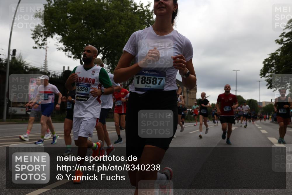 29.06.2025 - hella hamburg halbmarathon Yannick Fuchs http://msf.ph/oto/8340238 29.06.2025 10:52:08 20KM 1319, 1595, 1833, 2488, 2656, 2840, 2907, 3251, 3859, 4319, 4502, 4632, 4708, 4833, 5277, 5341, 5926, 6104, 6138, 6147, 6592, 6595, 7082, 7138, 7189, 7856, 8322, 8585, 9230, 9316, 9485, 10319, 10788, 11394, 11645, 12378, 12495, 12585, 12879, 13287, 13512, 13816, 13880, 14266, 14571, 15197, 15217, 15434, 15527, 16189, 16531, 17405, 17415, 17827, 18068, 18180, 18492, 18501, 18587, 18762, 18891 meine-sportfotos.de