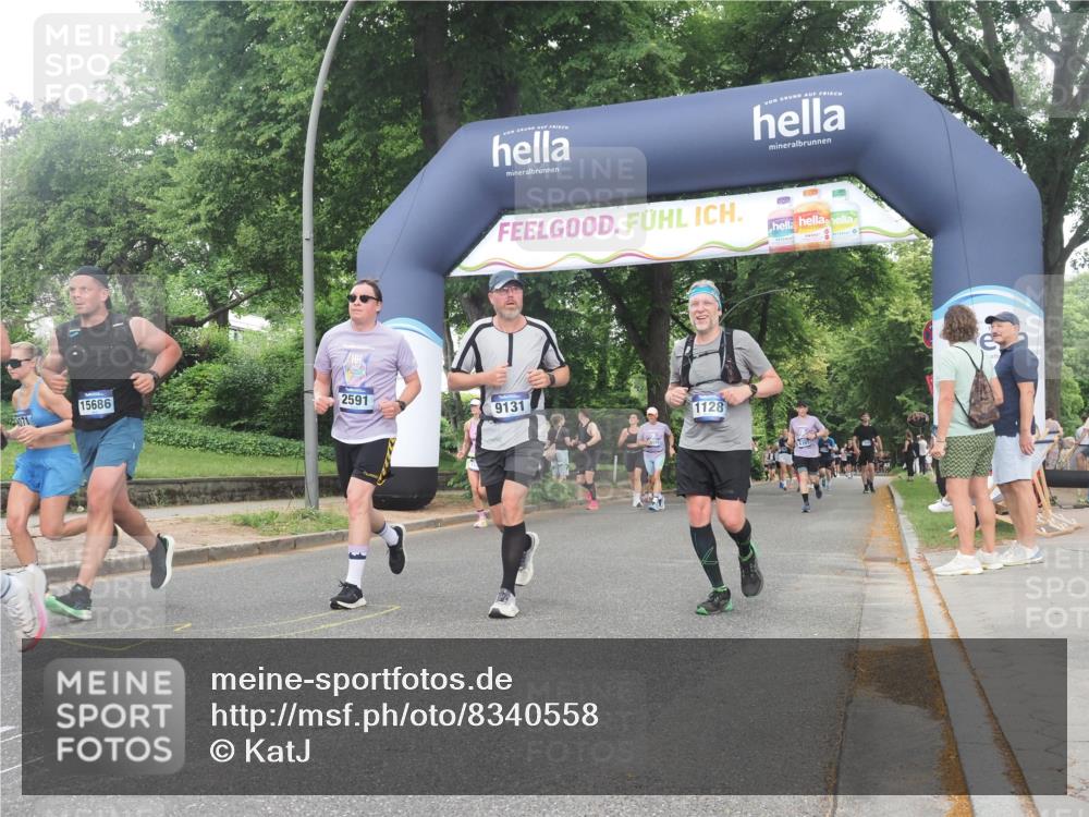29.06.2025 - hella hamburg halbmarathon KatJ http://msf.ph/oto/8340558 29.06.2025 10:48:26 Zwischen KM18-KM19 1128, 2591 meine-sportfotos.de