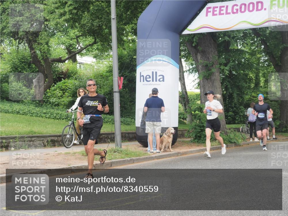 29.06.2025 - hella hamburg halbmarathon KatJ http://msf.ph/oto/8340559 29.06.2025 10:19:08 Zwischen KM18-KM19 1758, 2021, 5328 meine-sportfotos.de