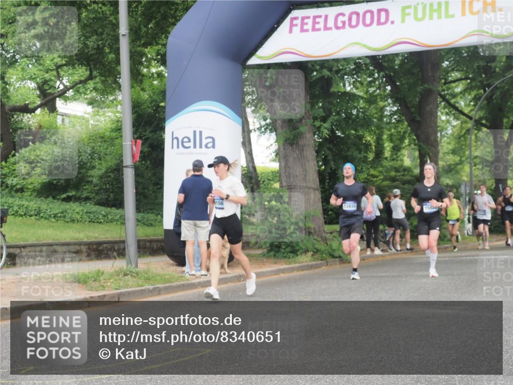 29.06.2025 - hella hamburg halbmarathon KatJ http://msf.ph/oto/8340651 29.06.2025 10:19:09 Zwischen KM18-KM19 1758, 2021, 5328 meine-sportfotos.de