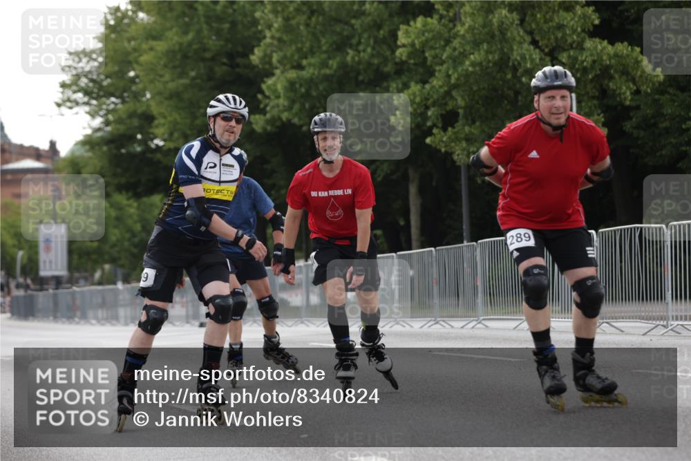 29.06.2025 - hella hamburg halbmarathon Jannik Wohlers http://msf.ph/oto/8340824 29.06.2025 09:02:08 Lombardsbrücke  meine-sportfotos.de