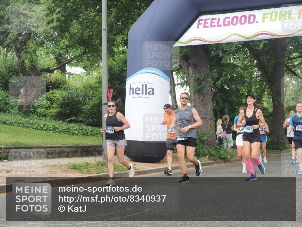 29.06.2025 - hella hamburg halbmarathon KatJ http://msf.ph/oto/8340937 29.06.2025 10:48:32 Zwischen KM18-KM19 2447, 6391, 6414, 6415, 8068, 8364 meine-sportfotos.de