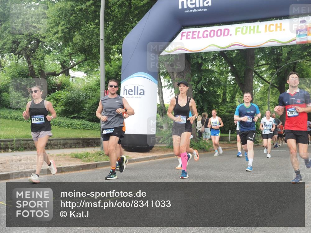 29.06.2025 - hella hamburg halbmarathon KatJ http://msf.ph/oto/8341033 29.06.2025 10:48:33 Zwischen KM18-KM19 1135, 2447, 6391, 6414, 6415, 8068, 8364 meine-sportfotos.de