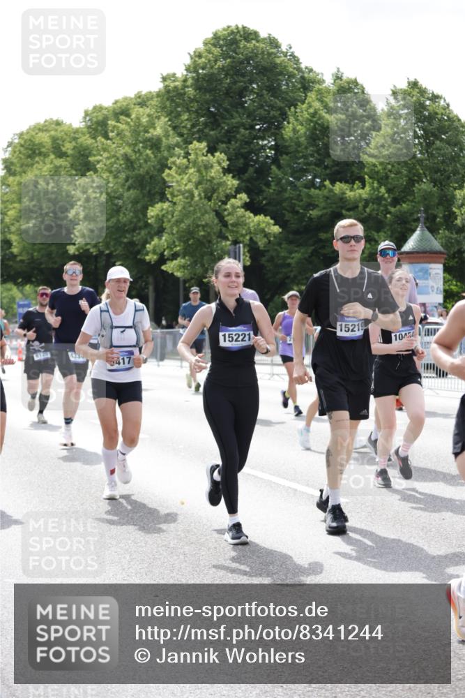 29.06.2025 - hella hamburg halbmarathon Jannik Wohlers http://msf.ph/oto/8341244 29.06.2025 10:42:14 Lombardsbrücke 1656, 1994, 2069, 2134, 2401, 2538, 2580, 2940, 2941, 3874, 4092, 4334, 4778, 5403, 5417, 6120, 6764, 7040, 7513, 8525, 8526, 8529, 8816, 9980, 10454, 10697, 10872, 10899, 12441, 12684, 13241, 13776, 14042, 14084, 14126, 14170, 14426, 14468, 14556, 14636, 14769, 15004, 15168, 15190, 15219, 15221, 15820, 15977, 16215, 16612, 16892 meine-sportfotos.de