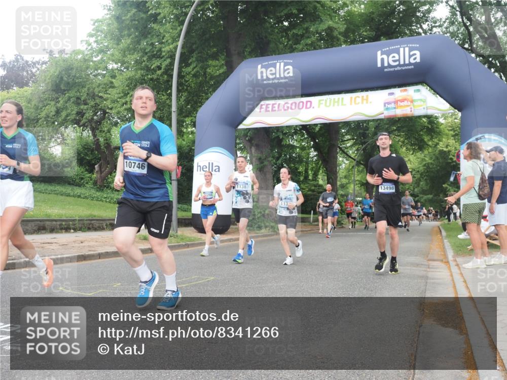 29.06.2025 - hella hamburg halbmarathon KatJ http://msf.ph/oto/8341266 29.06.2025 10:48:36 Zwischen KM18-KM19 1135, 1138, 2447, 5547, 6414, 6415, 8068, 8364 meine-sportfotos.de