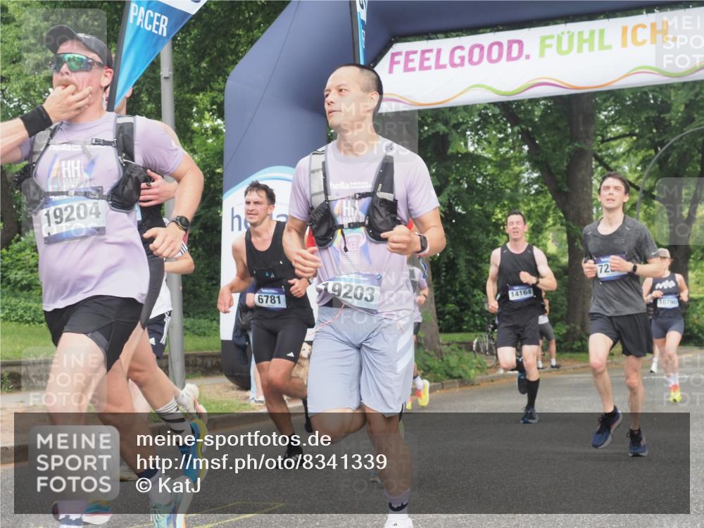 29.06.2025 - hella hamburg halbmarathon KatJ http://msf.ph/oto/8341339 29.06.2025 10:19:15 Zwischen KM18-KM19 2180, 3043, 6781, 7231 meine-sportfotos.de