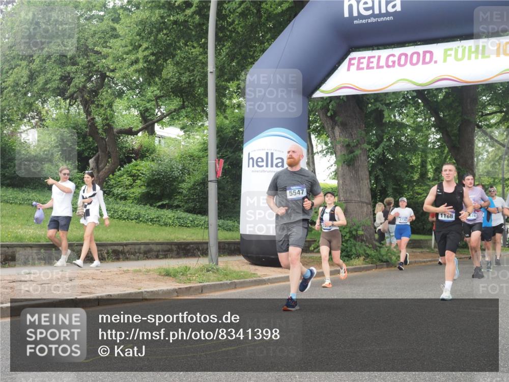 29.06.2025 - hella hamburg halbmarathon KatJ http://msf.ph/oto/8341398 29.06.2025 10:48:39 Zwischen KM18-KM19 1135, 1138, 1188, 1568, 5547, 6414, 8364 meine-sportfotos.de