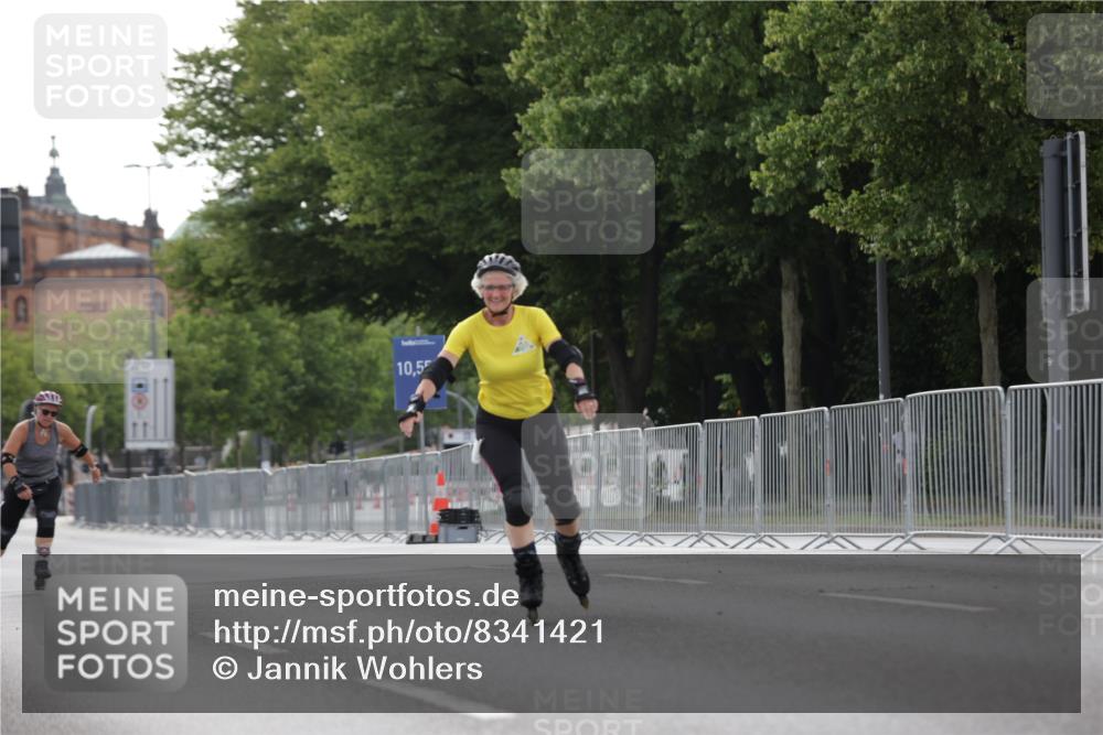 29.06.2025 - hella hamburg halbmarathon Jannik Wohlers http://msf.ph/oto/8341421 29.06.2025 09:02:19 Lombardsbrücke  meine-sportfotos.de