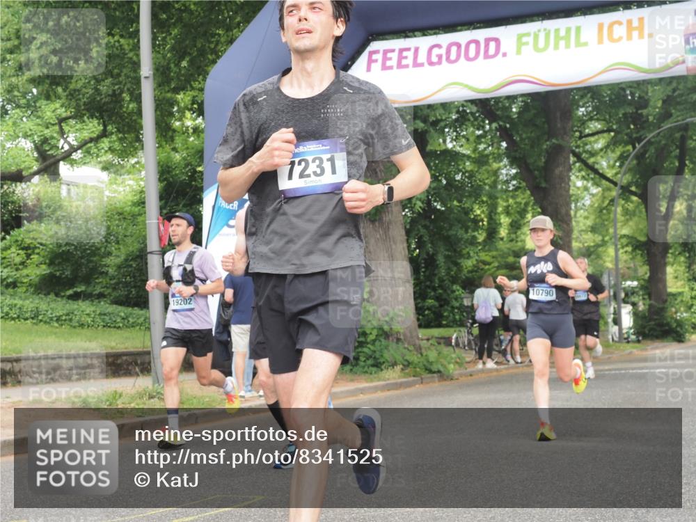 29.06.2025 - hella hamburg halbmarathon KatJ http://msf.ph/oto/8341525 29.06.2025 10:19:16 Zwischen KM18-KM19 2180, 3043, 6781, 7231 meine-sportfotos.de