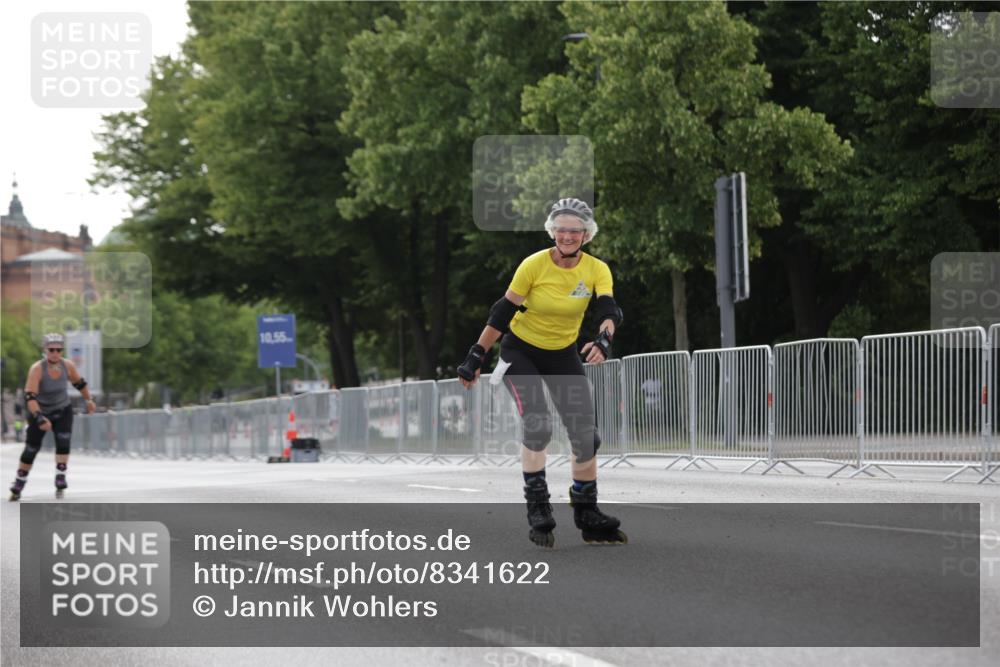 29.06.2025 - hella hamburg halbmarathon Jannik Wohlers http://msf.ph/oto/8341622 29.06.2025 09:02:20 Lombardsbrücke  meine-sportfotos.de