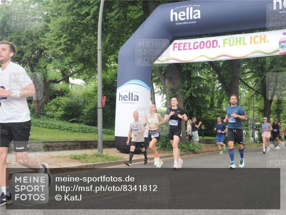 29.06.2025 - hella hamburg halbmarathon KatJ http://msf.ph/oto/8341812 29.06.2025 10:48:47 Zwischen KM18-KM19 1726, 1823, 2582, 5299, 5305, 6602, 7636, 7658, 8730 meine-sportfotos.de