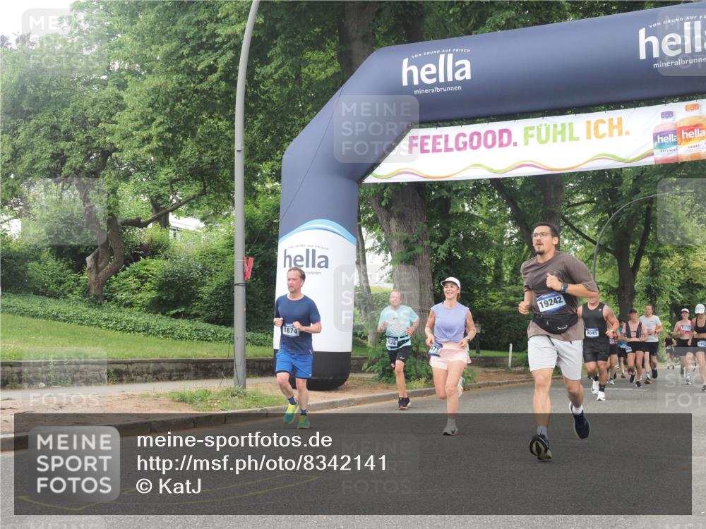 29.06.2025 - hella hamburg halbmarathon KatJ http://msf.ph/oto/8342141 29.06.2025 10:48:51 Zwischen KM18-KM19 1674, 1726, 1823, 5305, 6602, 7636, 7658, 8045, 8478 meine-sportfotos.de