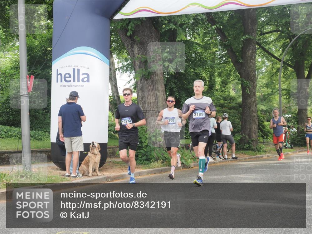 29.06.2025 - hella hamburg halbmarathon KatJ http://msf.ph/oto/8342191 29.06.2025 10:19:31 Zwischen KM18-KM19 3189, 5308 meine-sportfotos.de