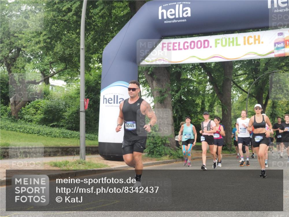 29.06.2025 - hella hamburg halbmarathon KatJ http://msf.ph/oto/8342437 29.06.2025 10:48:54 Zwischen KM18-KM19 1674, 6752, 7636, 8045, 8478 meine-sportfotos.de