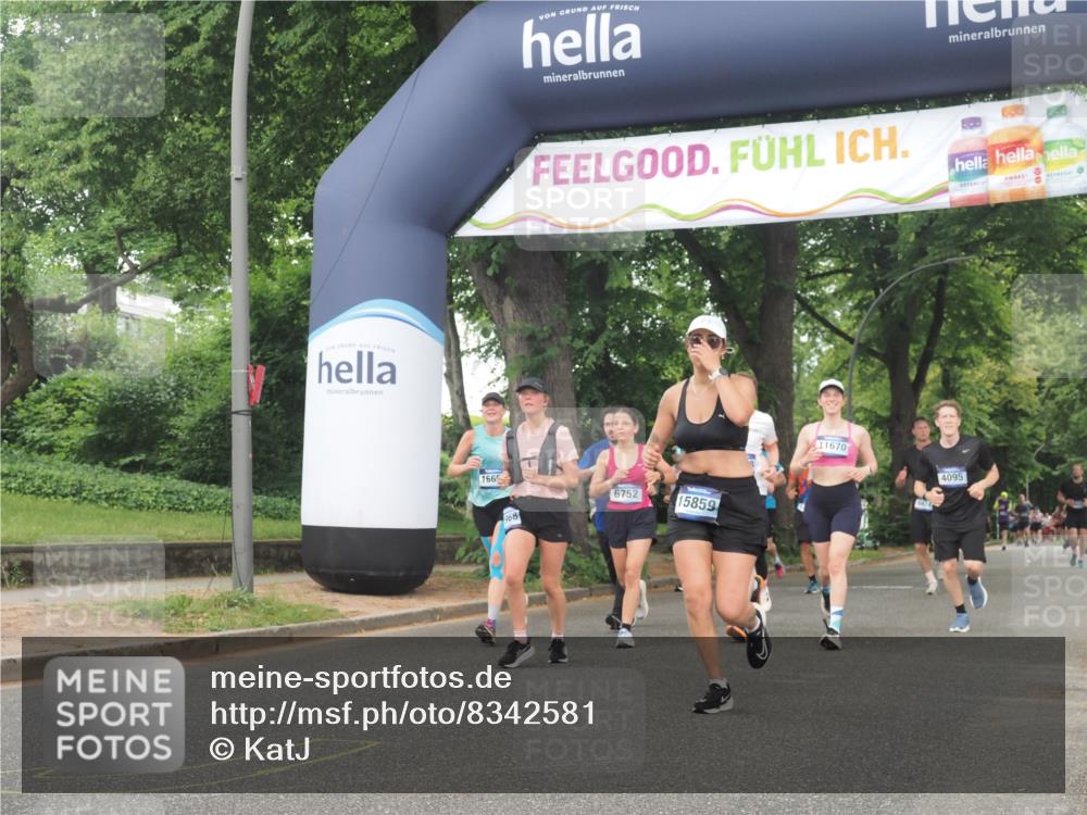 29.06.2025 - hella hamburg halbmarathon KatJ http://msf.ph/oto/8342581 29.06.2025 10:48:55 Zwischen KM18-KM19 1674, 4095, 6752, 8045, 8478 meine-sportfotos.de