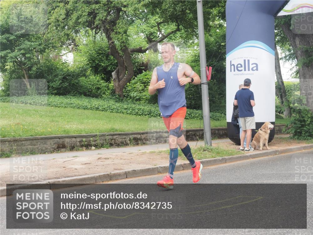29.06.2025 - hella hamburg halbmarathon KatJ http://msf.ph/oto/8342735 29.06.2025 10:19:35 Zwischen KM18-KM19 3189, 5308 meine-sportfotos.de