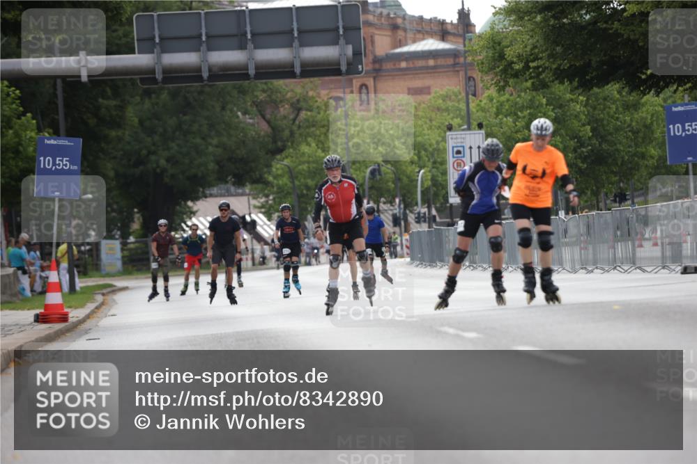 29.06.2025 - hella hamburg halbmarathon Jannik Wohlers http://msf.ph/oto/8342890 29.06.2025 09:02:29 Lombardsbrücke  meine-sportfotos.de