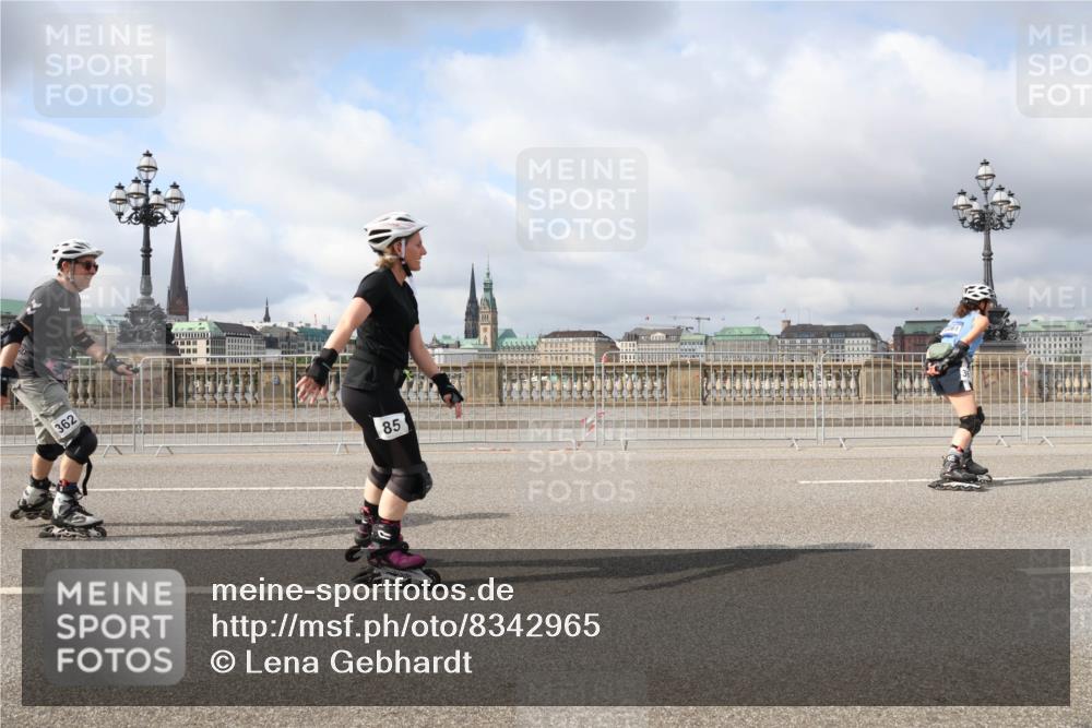29.06.2025 - hella hamburg halbmarathon Lena Gebhardt http://msf.ph/oto/8342965 29.06.2025 09:09:07 Lombardsbrücke 362, 85 meine-sportfotos.de